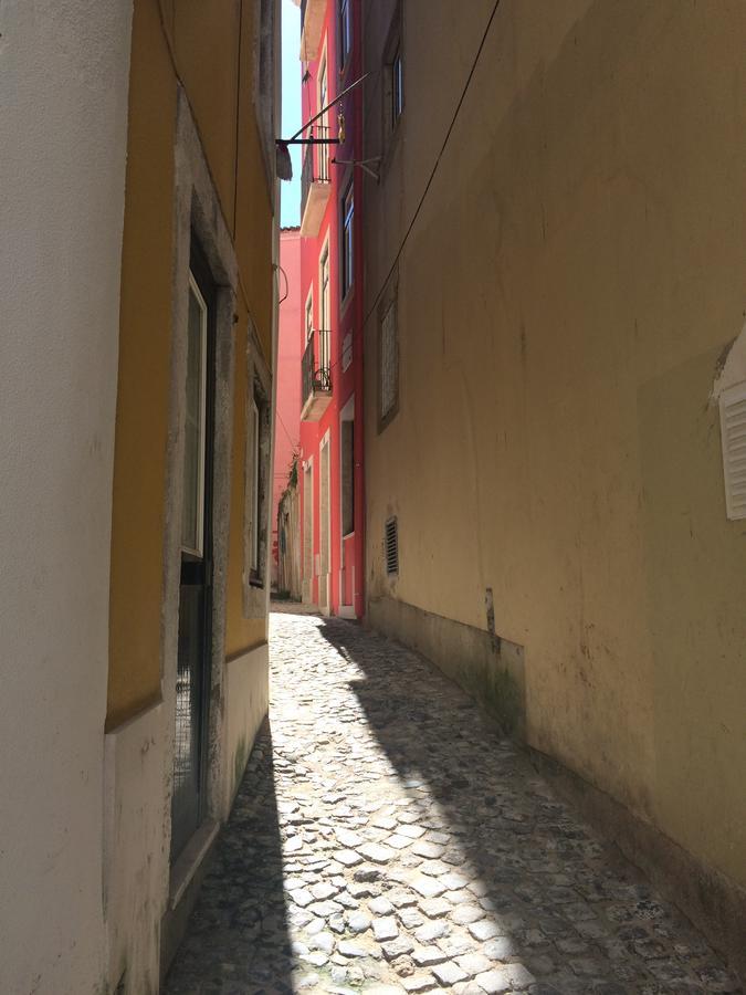 Guesthouse Castelo Lisbon Exterior photo