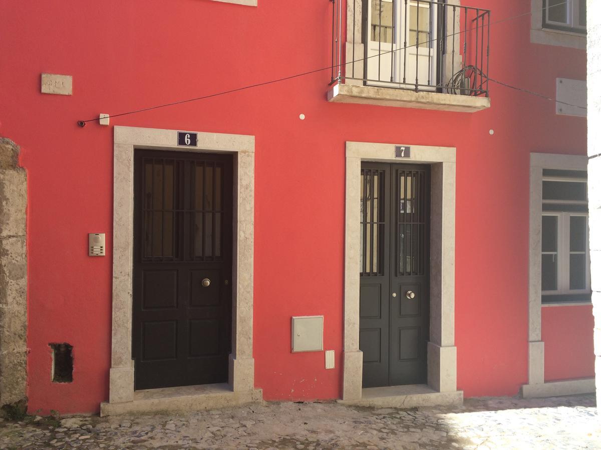 Guesthouse Castelo Lisbon Exterior photo